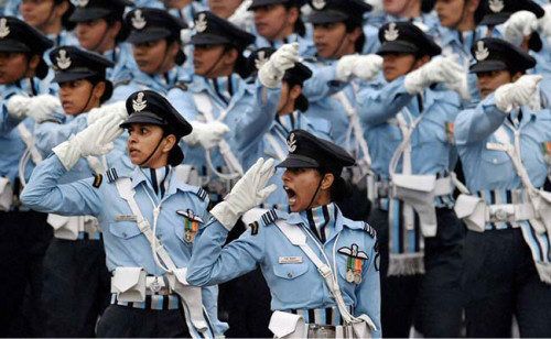 Women Pilots to Command IAF Fighter Jets by 2017